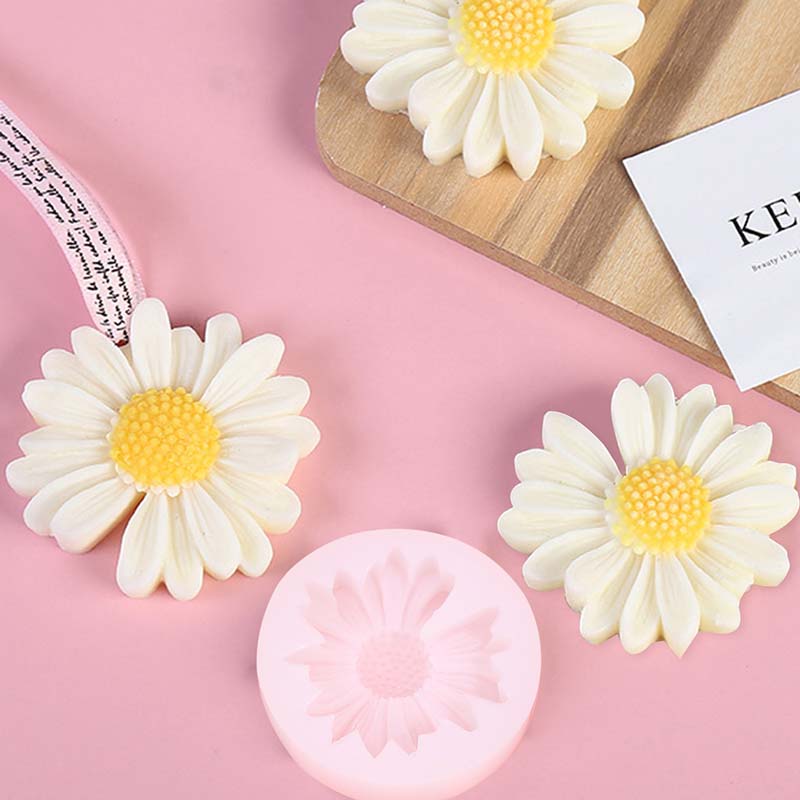 DIY Candle Silicone Mold Daisy - Candle Making Reno review and price